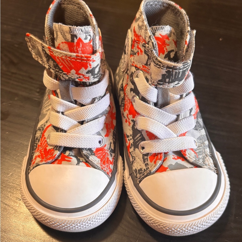 Kids High-Top Sneakers - Gray and Red